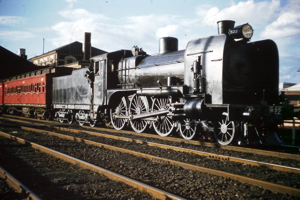 A2 822 Geelong 29th June 1957